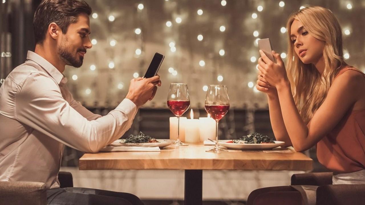 Dating in a Post-Pandemic World: What’s Changed and What Hasn’t